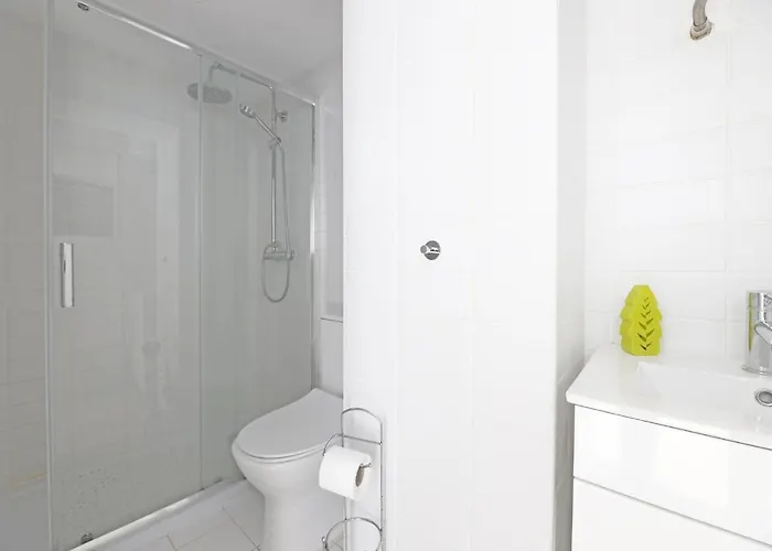 Flh With Balcony Apartman