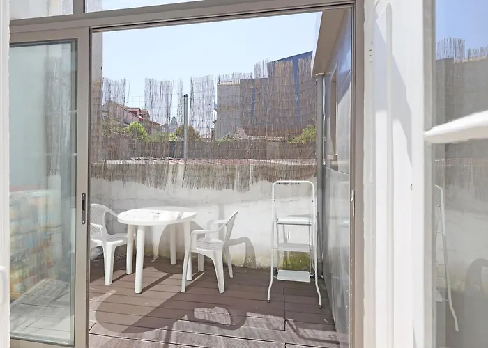 Flh With Balcony דירה פורטו