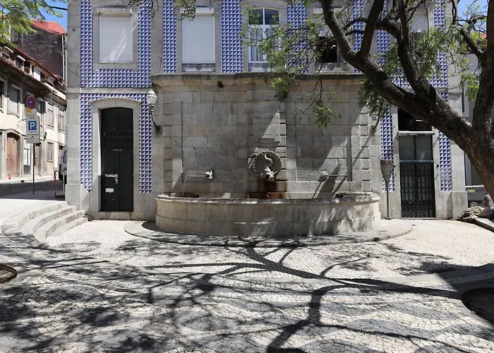 Flh With Balcony דירה